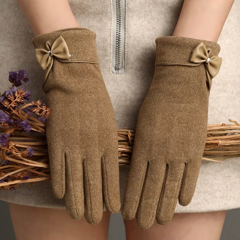 Zimowe damskie rękawiczki z ko – Winter Clothing Essential recenzja i cena