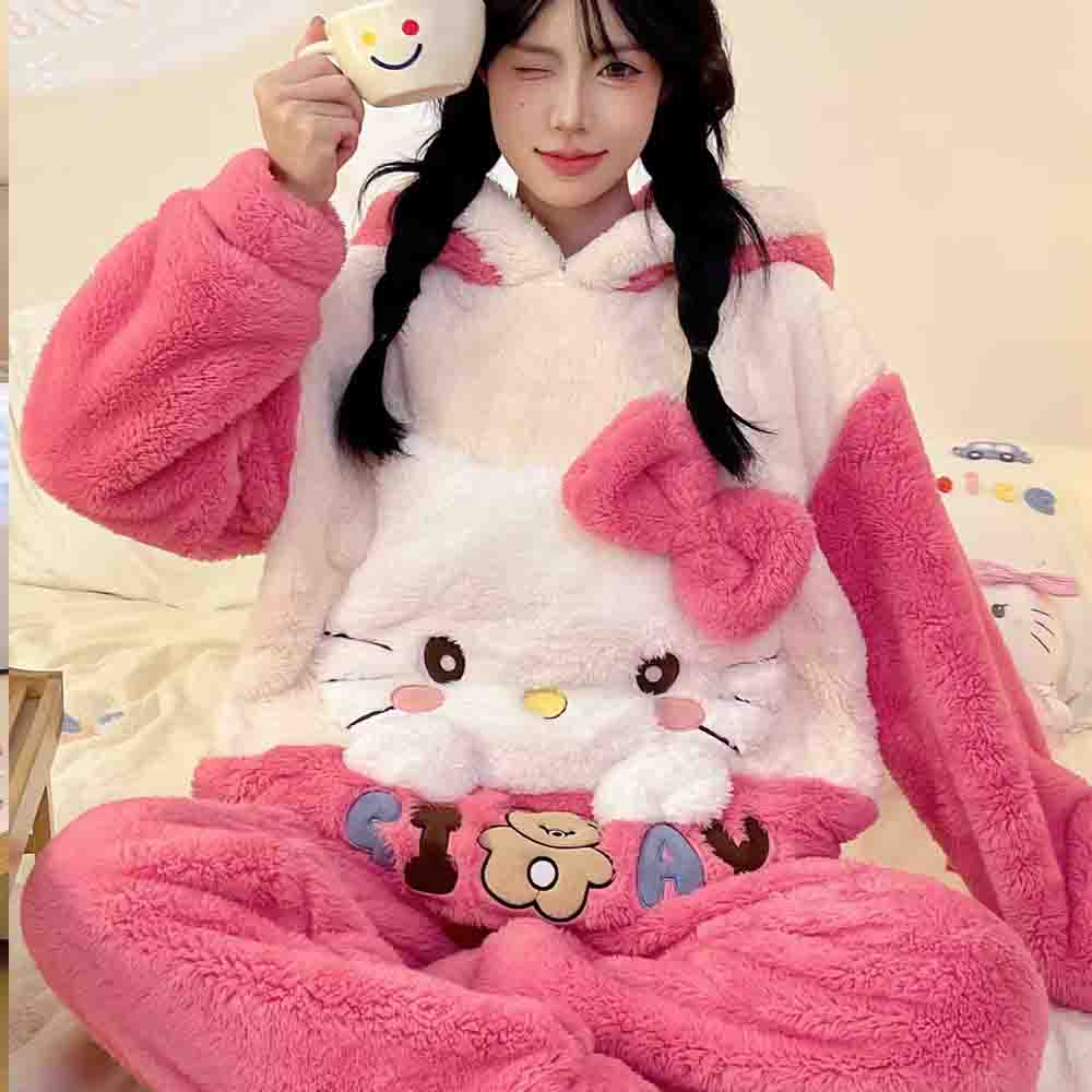 Piżama damska Hello Kitty Kuro – Warm Winter Clothing recenzja i cena